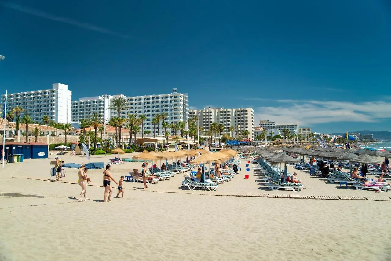Benal Beach Superb Beach Front 1 Bedroom Apartment, Sleeps 5 Benalmadena 0*,